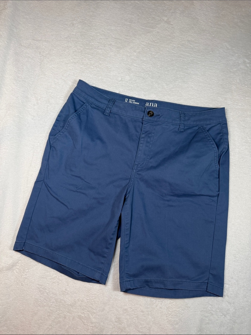 a.n.a women’s Navy smoky Blue Flat Front Chino Shorts